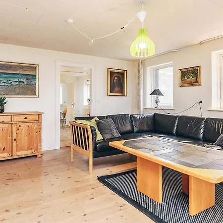 16 Person In Casa de Férias Vestervig